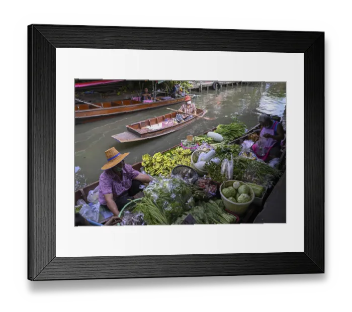 Framed Print : Wat Saphan Floating Market, Wat Saphan Framed Print : Wat Saphan Floating Market, Wat Saphan