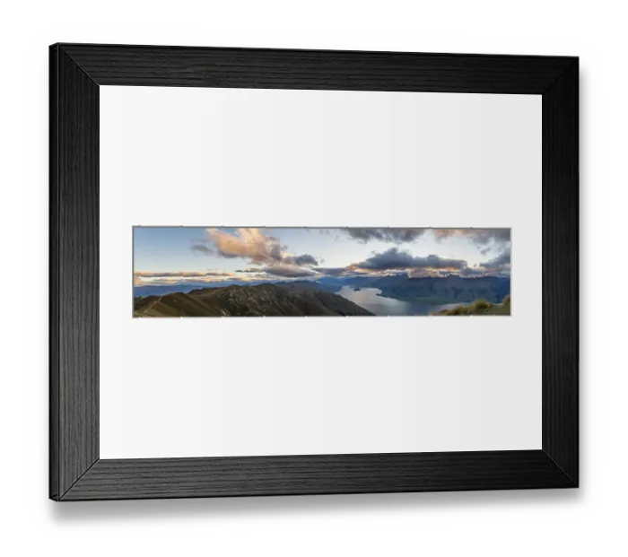 Framed Print : View of Lake Wanaka, evening sky