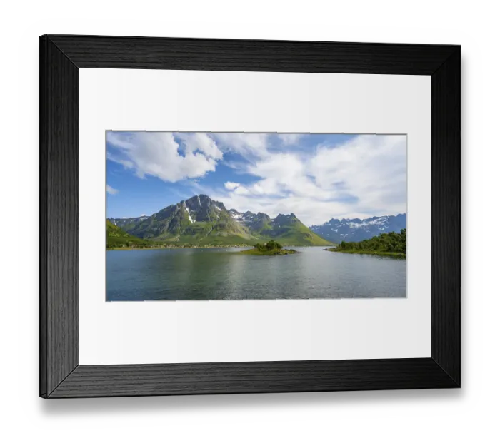 Framed Print : Austnesfjorden fjord, idyllic mountains and fjord landscape