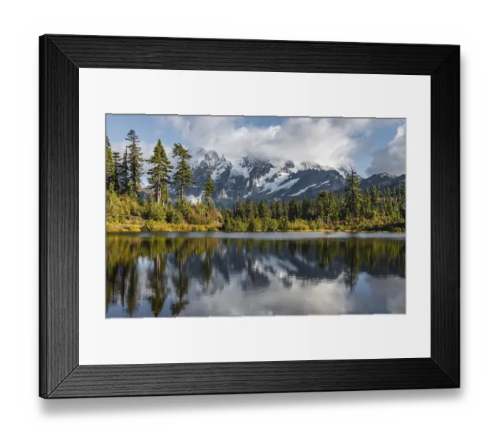 Framed Print : Mount Mt. Shuksan with reflection in Picture Lake Framed Print : Mount Mt. Shuksan with reflection in Picture Lake