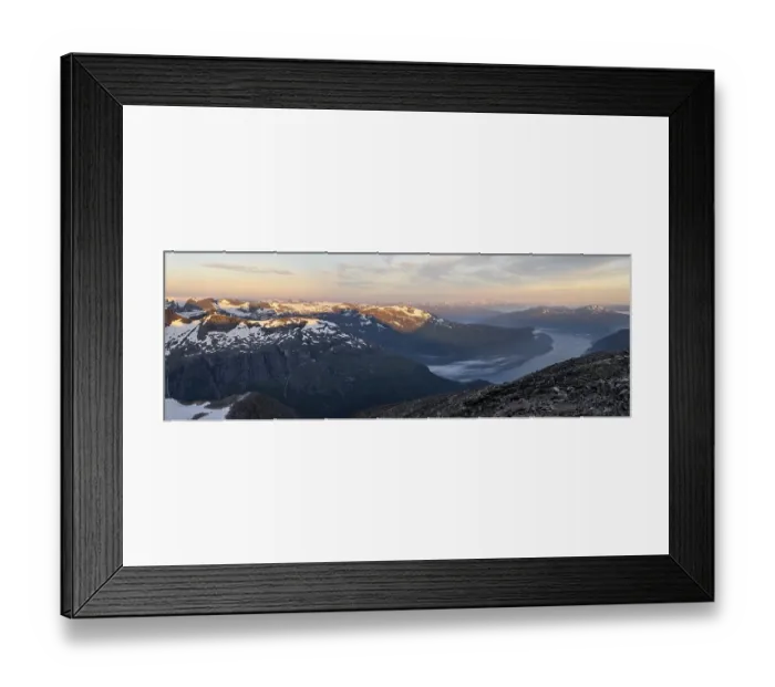 Framed Print : Evening atmosphere, glaciers and mountains in Jostedalsbreen National Park