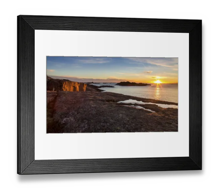 Framed Print : Sunset on the coast, near Henningsvaer