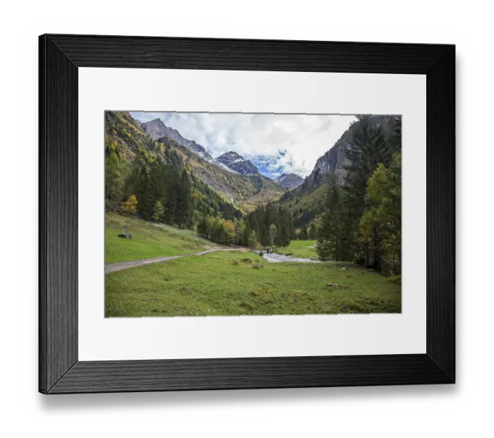 Framed Print : Oytal, on the right Oybach, behind mountains of the Allgaeu Alps