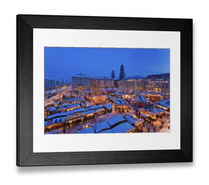 Framed Print : The Striezelmarkt, which has been held since 1434 Framed Print : The Striezelmarkt, which has been held since 1434