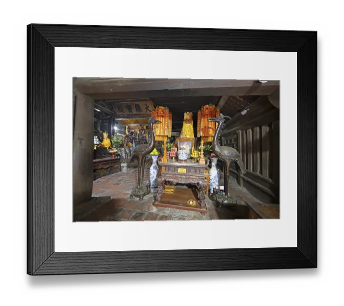 Framed Print : Altar in the Buddhist Thay Temple or Chua Thay or Master Temple Framed Print : Altar in the Buddhist Thay Temple or Chua Thay or Master Temple