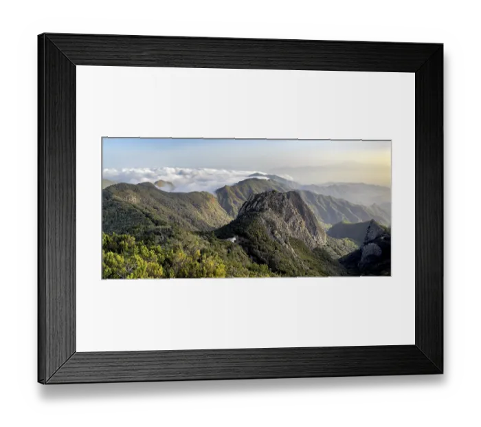 Framed Print : Los Roques, striking rock towers Framed Print : Los Roques, striking rock towers