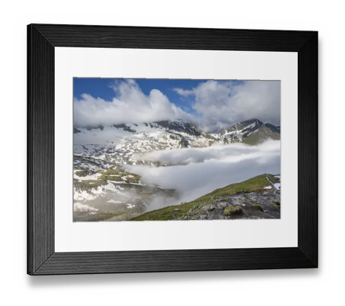 Framed Print : Mountain panorama with high fog in the valley