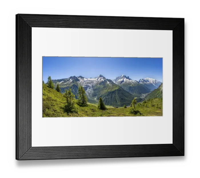 Framed Print : Mountain panorama with glaciated mountain peaks