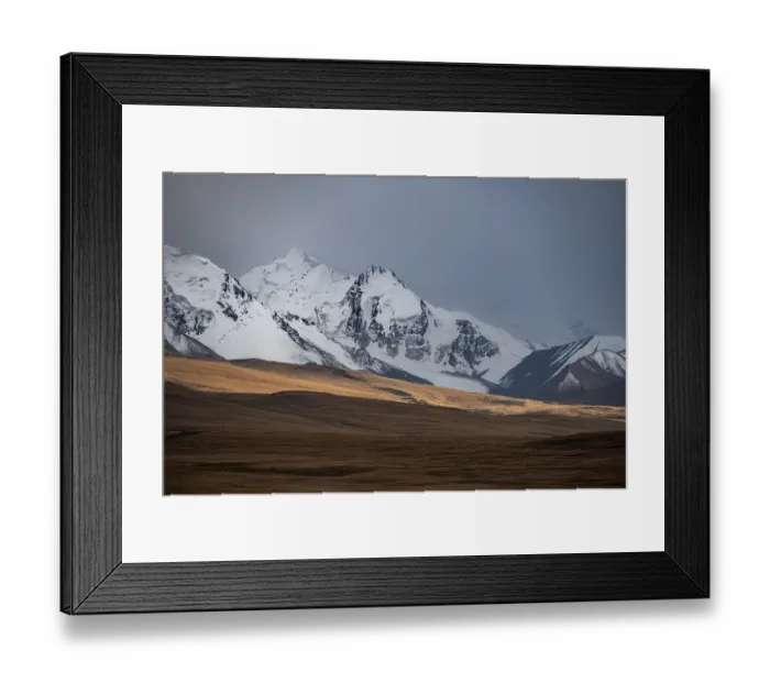 Framed Print : Glaciated and snow-capped mountains Framed Print : Glaciated and snow-capped mountains