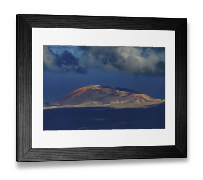 Framed Print : Sunrise in the Fire Mountains, volcanic landscape in Timanfaya National Park Framed Print : Sunrise in the Fire Mountains, volcanic landscape in Timanfaya National Park