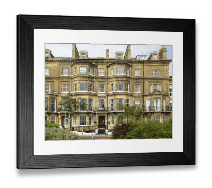 Framed Print : Lord Kitchener Memorial Holiday Centre guesthouse Framed Print : Lord Kitchener Memorial Holiday Centre guesthouse
