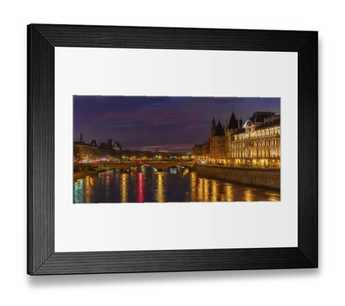 Framed Print : Palace of Justice La Conciergerie on the Seine