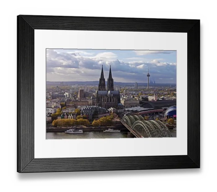 Framed Print : City panorama with Cologne Cathedral