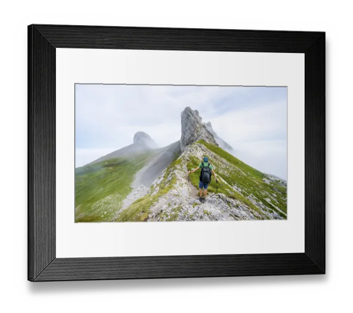 Framed Print : Mountaineer at Hoech-Niederi Sattel