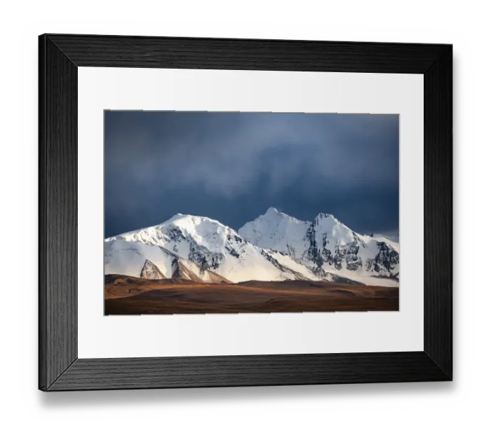 Framed Print : Glaciated and snow-covered mountains Framed Print : Glaciated and snow-covered mountains