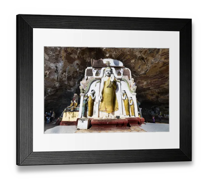 Framed Print : Cave filled with buddhas, Kawgun cave Framed Print : Cave filled with buddhas, Kawgun cave