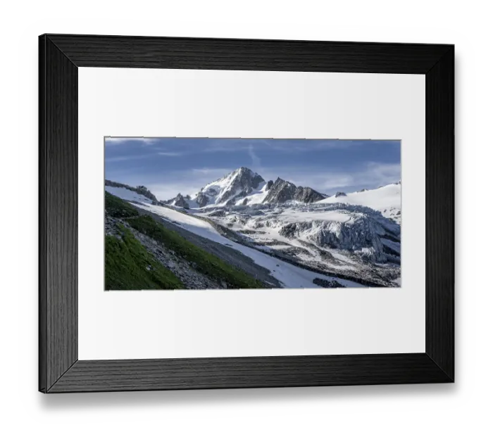 Framed Print : Left Mountain hut Refuge Albert 1er