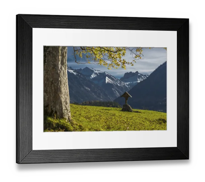 Framed Print : Field cross with the Trettachtal valley behind it