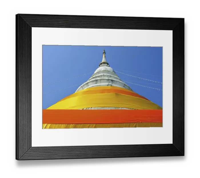 Framed Print : Chedi, Wat Phra Singh Temple, Chiang Mai