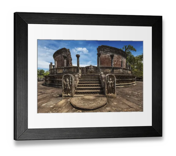 Framed Print : Ancient Vatadage (Buddhist stupa) in Polonnaruwa