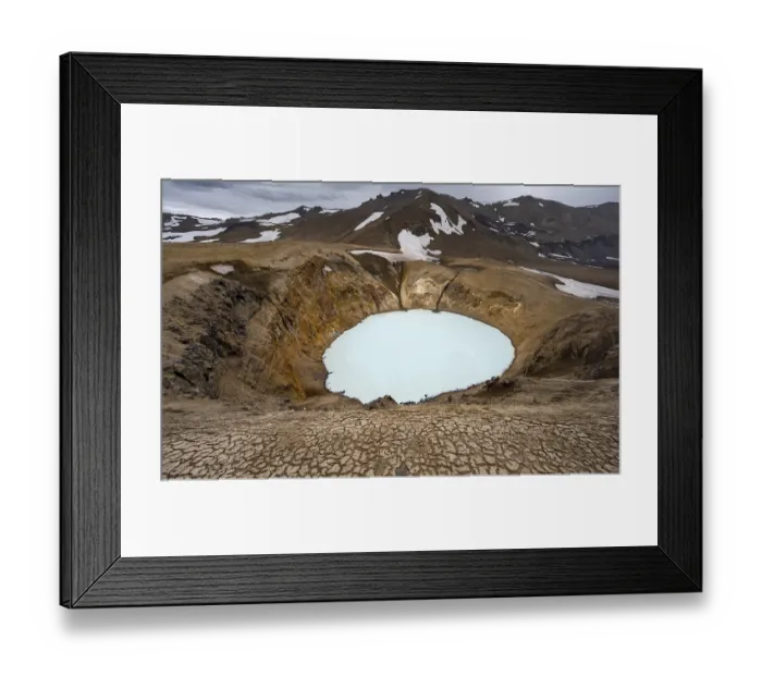 Framed Print : Viti crater lake in the crater of Askja volcano Framed Print : Viti crater lake in the crater of Askja volcano
