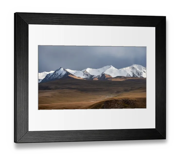 Framed Print : Glaciated and snow-capped mountains