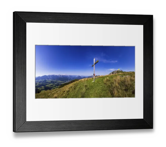 Framed Print : Summit cross on the Einberg with a view of the Lammertal and Tennengebirge mountains