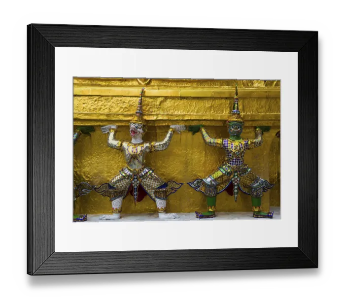 Framed Print : Wat Phra Kaeo temple, old royal palace