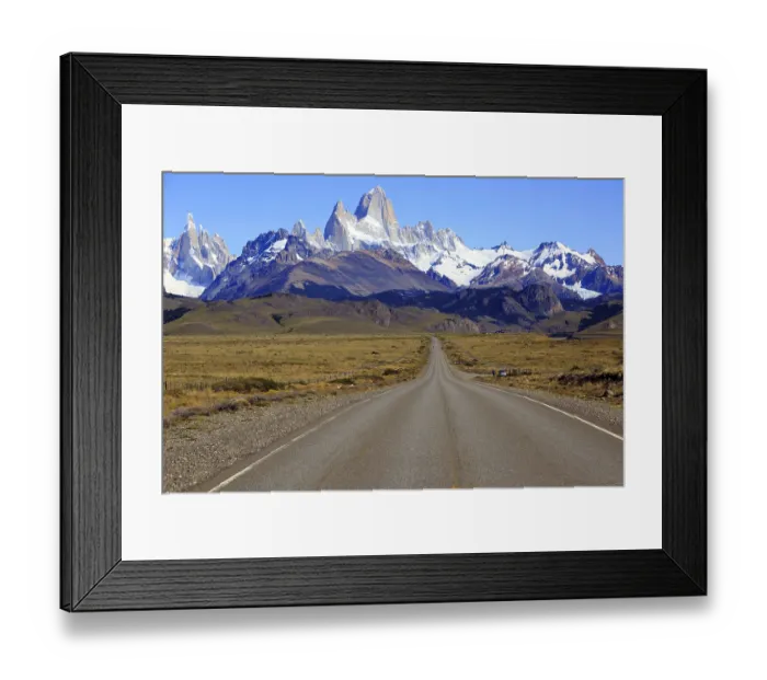 Framed Print : Fitz Roy Massif in Argentina Framed Print : Fitz Roy Massif in Argentina