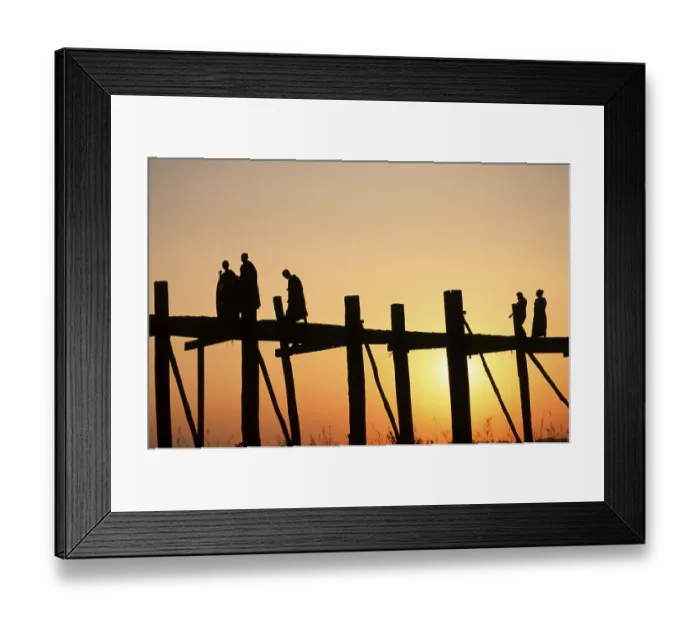 Framed Print : People on U-leg bridge, Amarapura