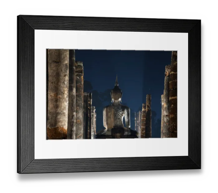 Framed Print : Seated Buddha statue at Wat Mahathat temple