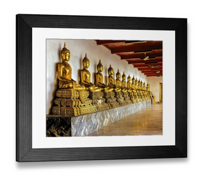 Framed Print : Viharn of Phra Ubosot, Buddha statues Framed Print : Viharn of Phra Ubosot, Buddha statues