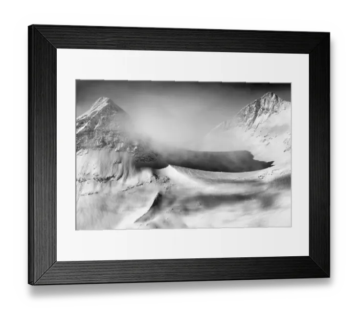 Framed Print : Three ski tourers in the Stuor Reaiddavaggi valley