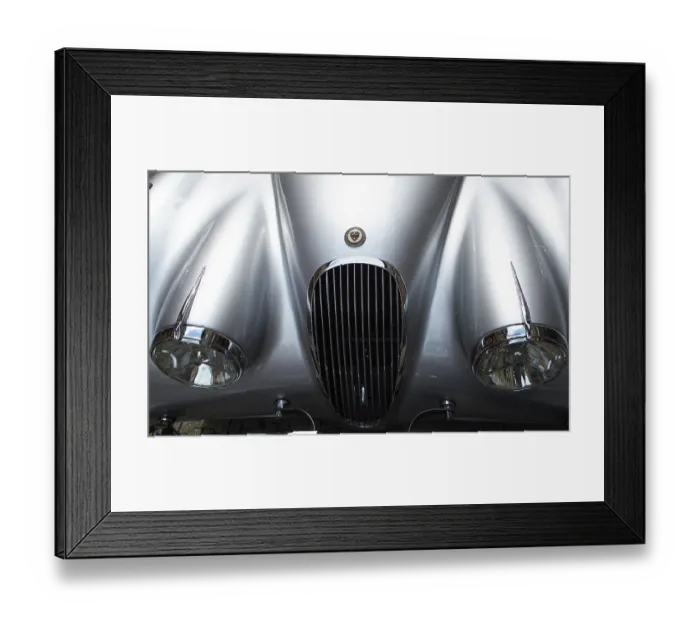 Framed Print : Hood with grill and headlights of a Jaguar Coventry oldtimer