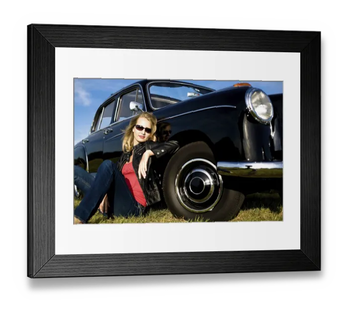 Framed Print : Post-War model Mercedes Ponton 220SE Y.O.M. 1959 Framed Print : Post-War model Mercedes Ponton 220SE Y.O.M. 1959