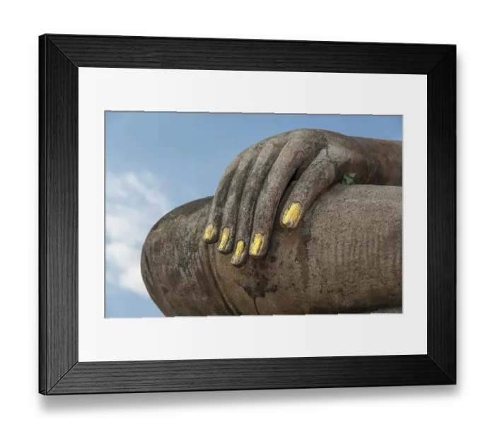 Framed Print : Seated Buddha at Wat Mahathat temple Framed Print : Seated Buddha at Wat Mahathat temple