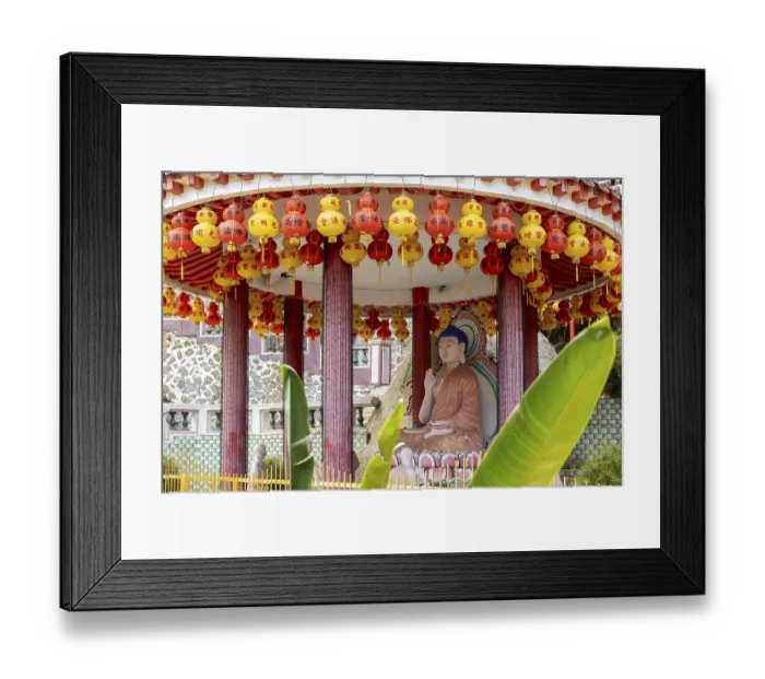 Framed Print : Buddha figure, sitting, Kek Lok Si Temple