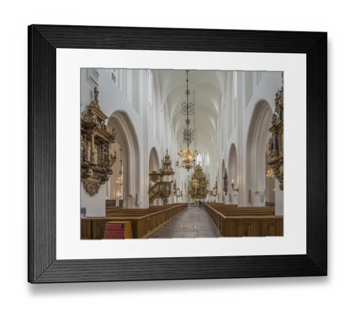 Framed Print : St. Peter's Church, the parish church in the historic centre