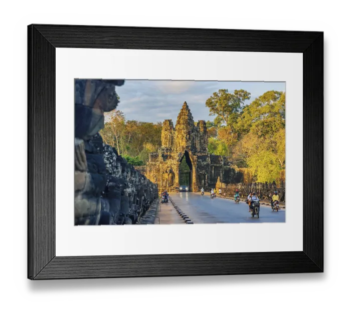 Framed Print : Bridge and South Gate of Angkor Thom