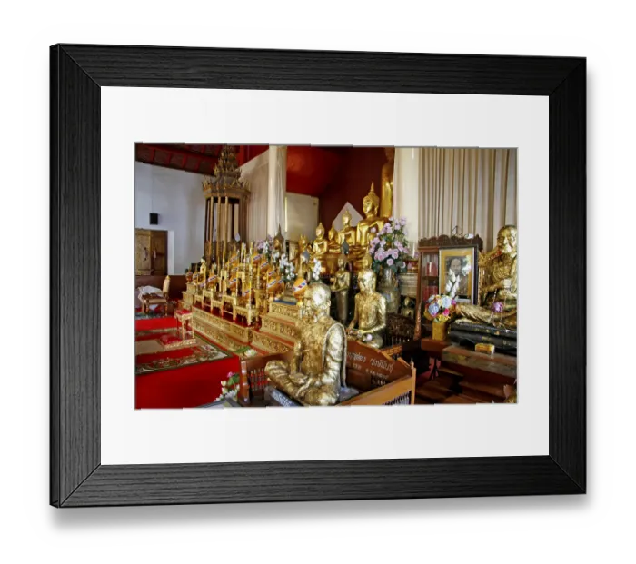 Framed Print : Buddha statues, Wat Phra Sing temple complex