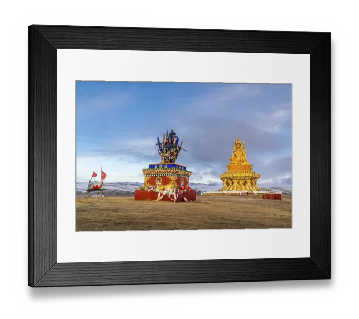 Framed Print : Statue on the hill at Yarchen Gar Monastery in Sichuan