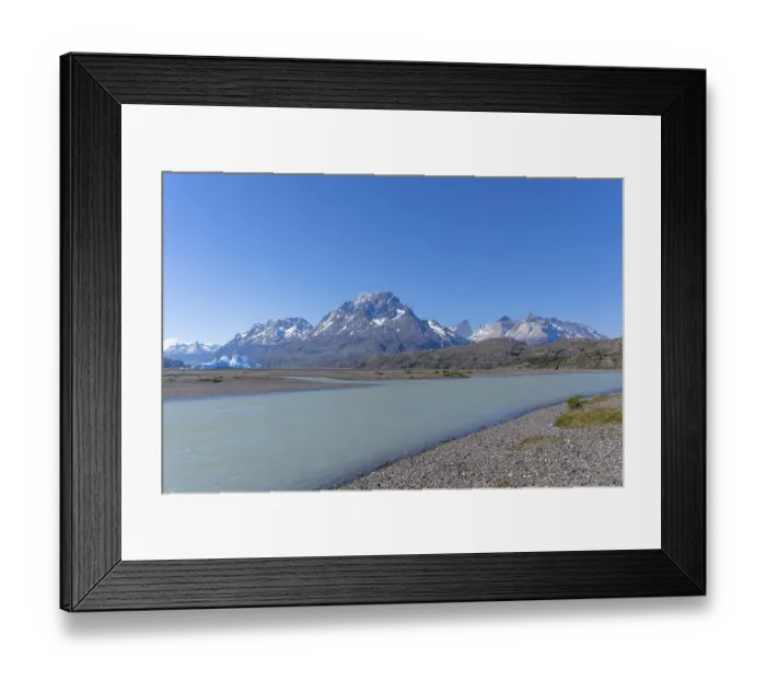 Framed Print : Lago Grey, Torres del Paine National Park