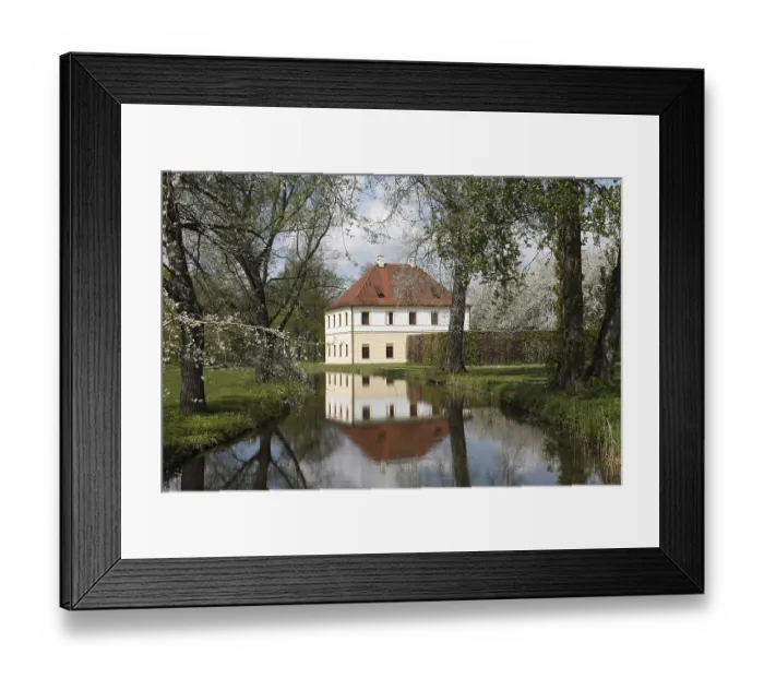 Framed Print : Northern Pavilion of Schleissheim Palace Framed Print : Northern Pavilion of Schleissheim Palace