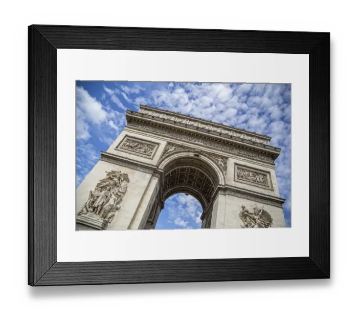 Framed Print : The Arc de Triomphe in Paris against a blue sky