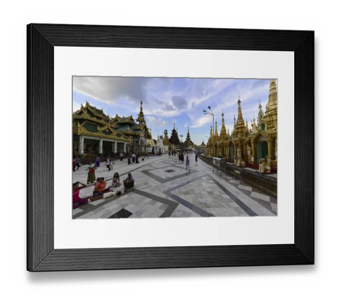 Framed Print : Pilgrims in the Shwedagon Pagoda
