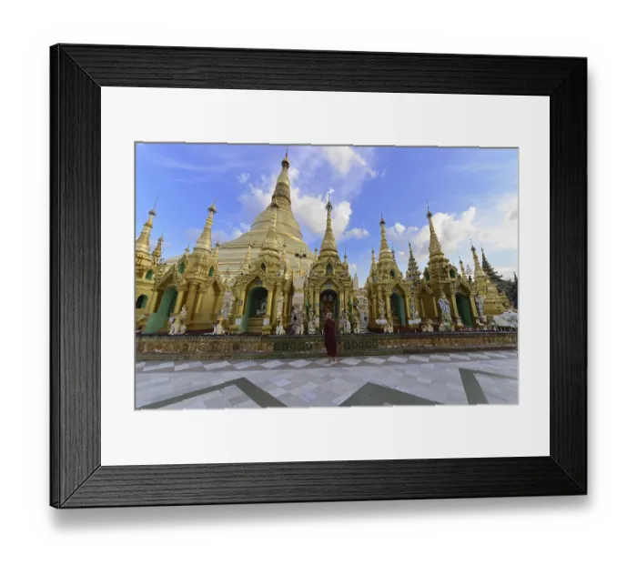Framed Print : Shwedagon Pagoda, Yangon, Myanmar
