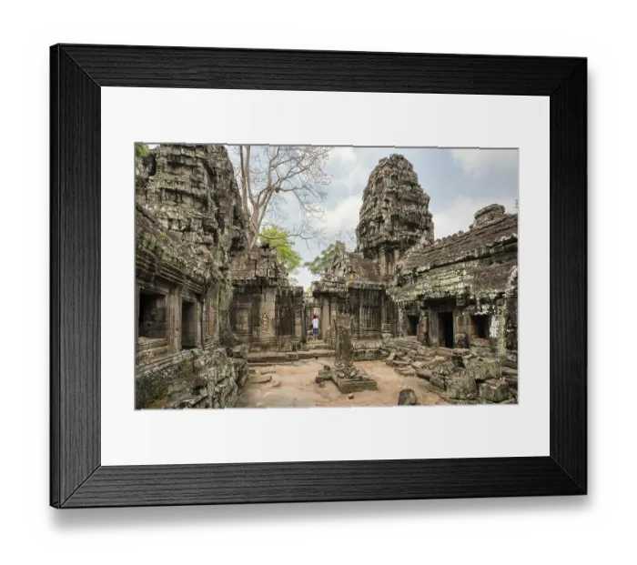 Framed Print : Courtyard with Prasat, Banteay Kdei temple