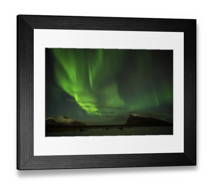 Framed Print : Northern Lights, Vinje, Lofoten, Norway, Europe
