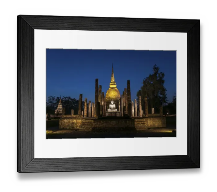 Framed Print : Seated Buddha statue in Wat Sa Si or Sra Sri temple