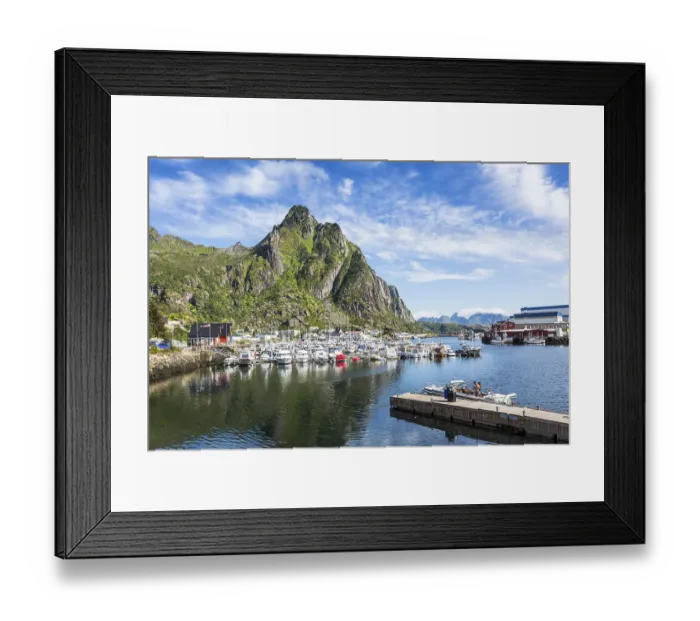 Framed Print : Jetty in Svolvaer harbor, Austvagoy island